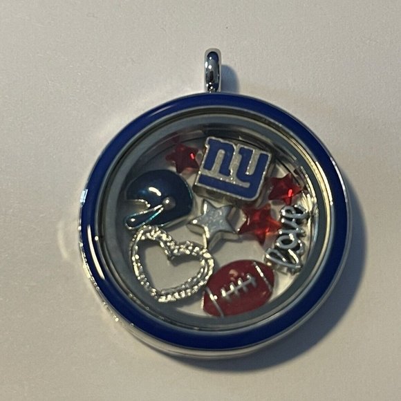 New York Giants NFL Memory Lockets / 22 in Chain NEW - Picture 1 of 3